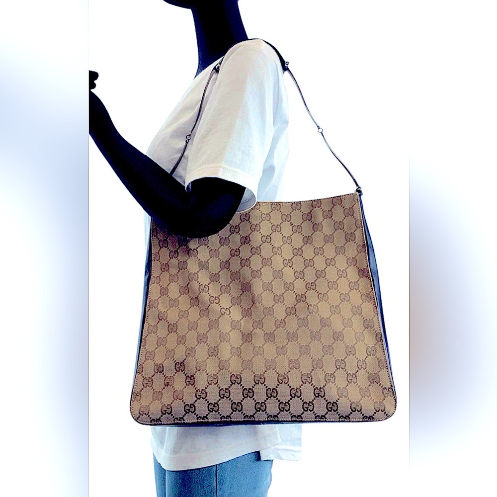 Gucci shoulder bag Tan and Black Monogram Tote - Picture 15 of 15